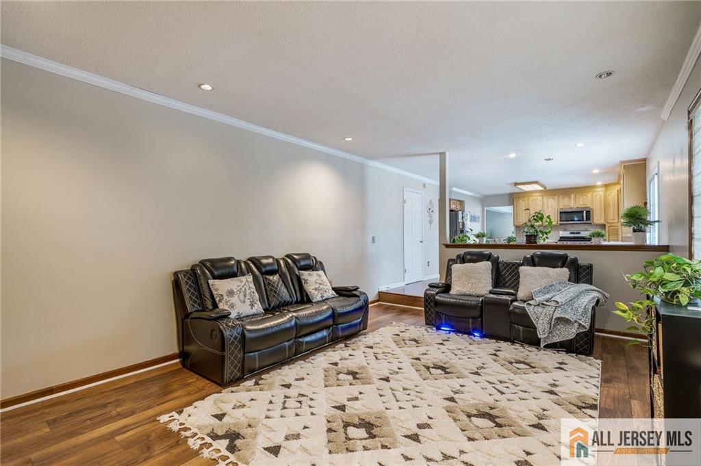 18 Loveland Court East Windsor NJ 08512
