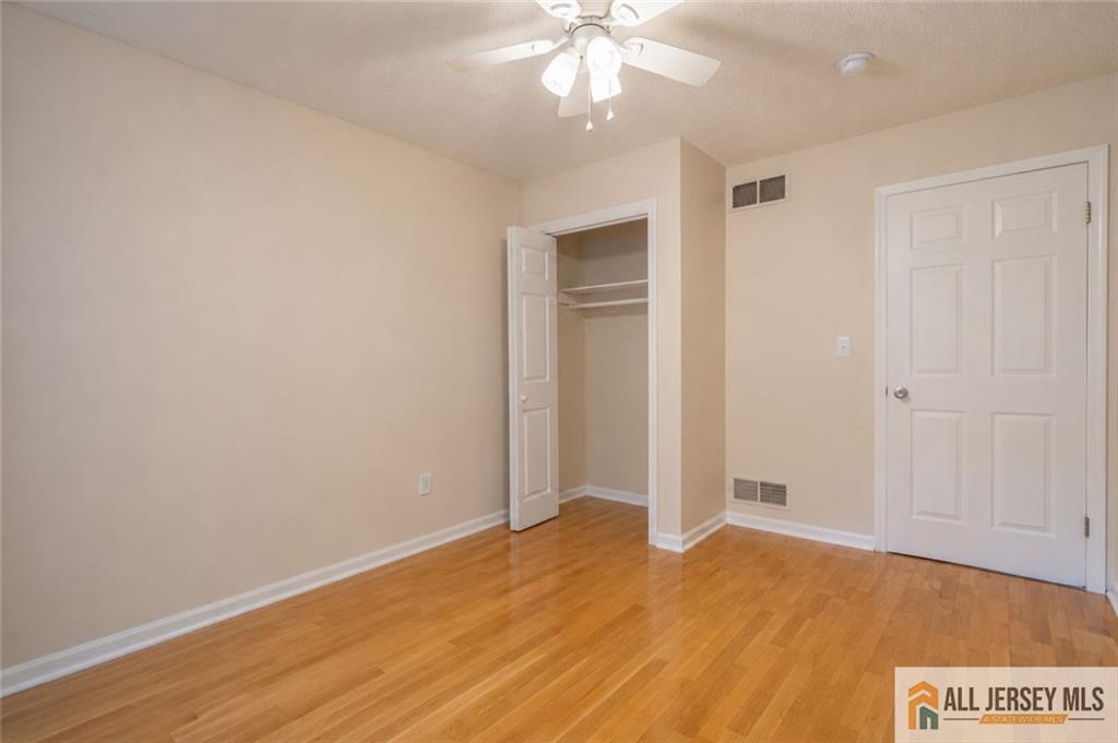 18 Loveland Court East Windsor NJ 08512
