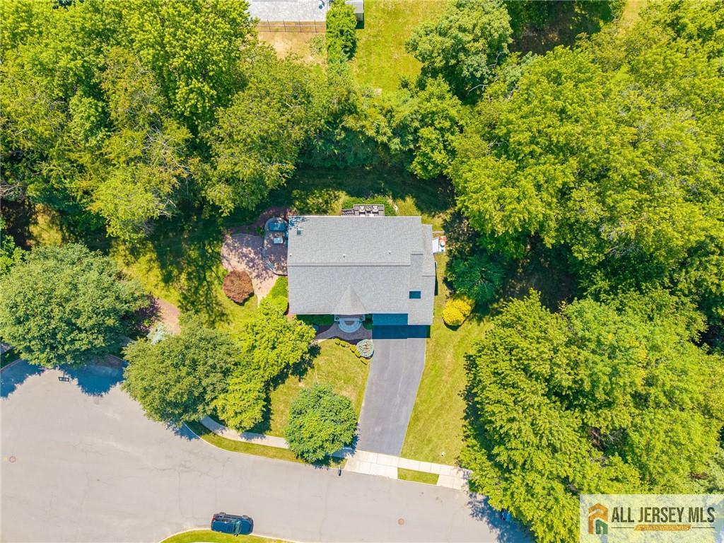18 Loveland Court East Windsor NJ 08512