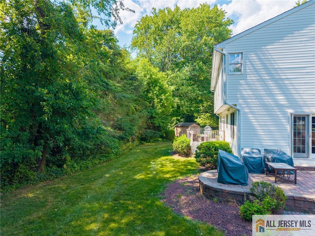 18 Loveland Court East Windsor NJ 08512