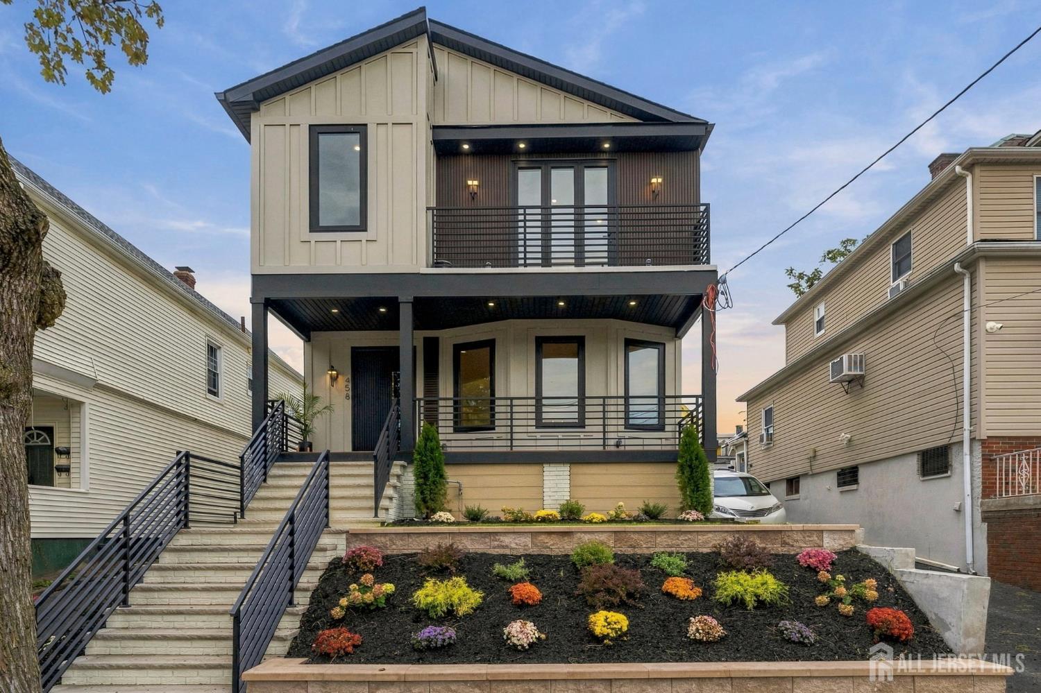458 Lawrie Street Perth Amboy NJ 08861