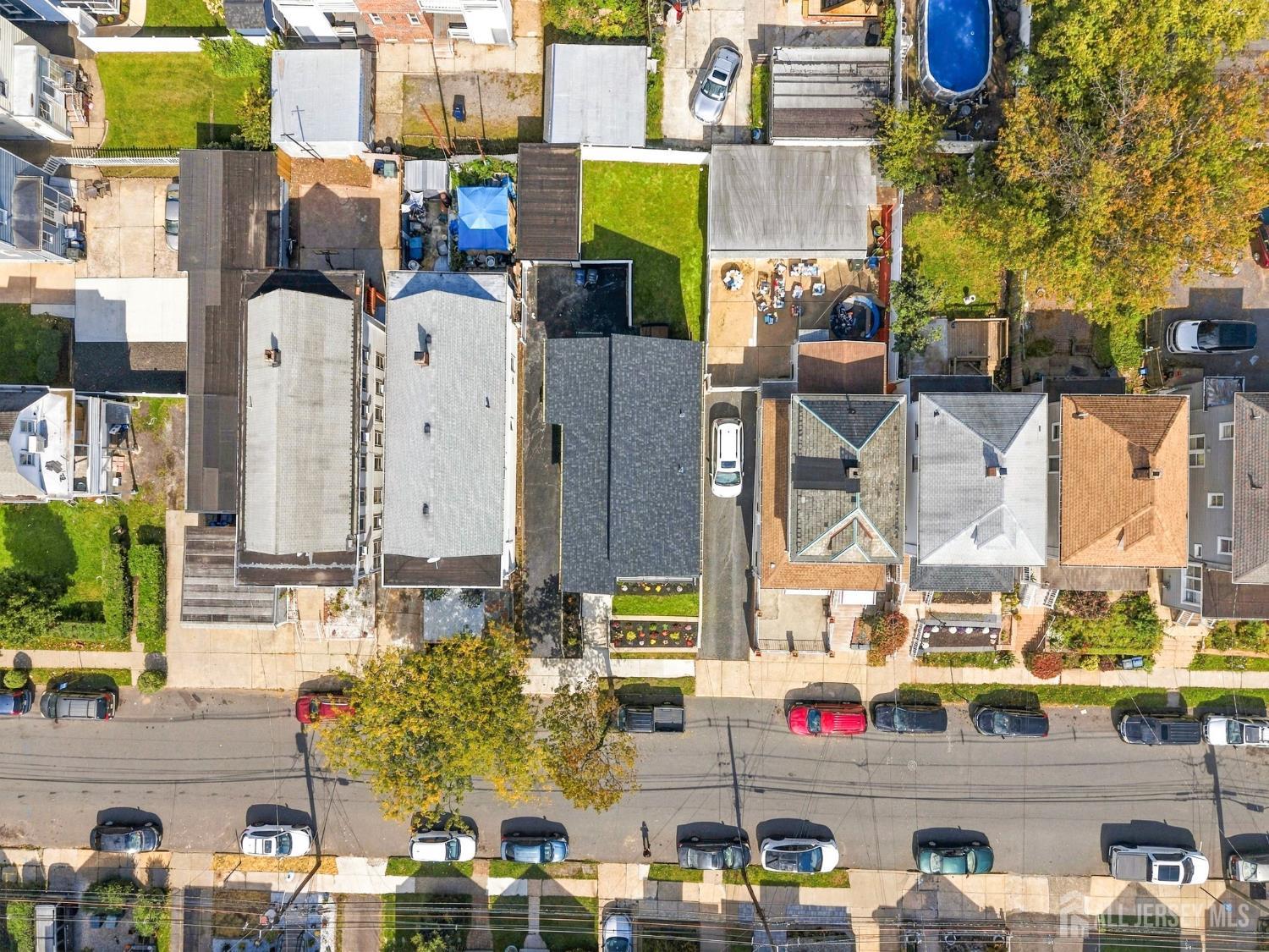 458 Lawrie Street Perth Amboy NJ 08861