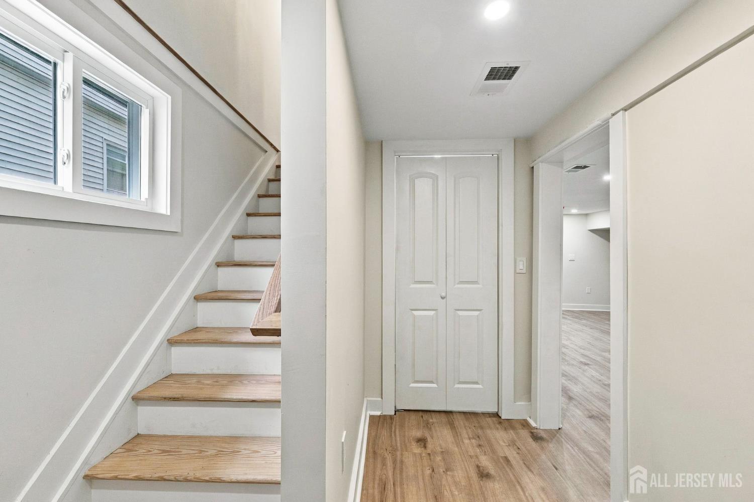 458 Lawrie Street Perth Amboy NJ 08861