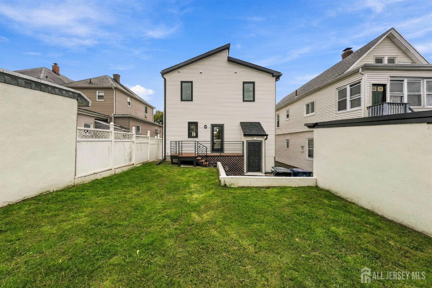 458 Lawrie Street Perth Amboy NJ 08861