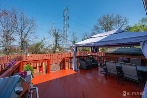 8 Sherbone Place Sayreville NJ 08872