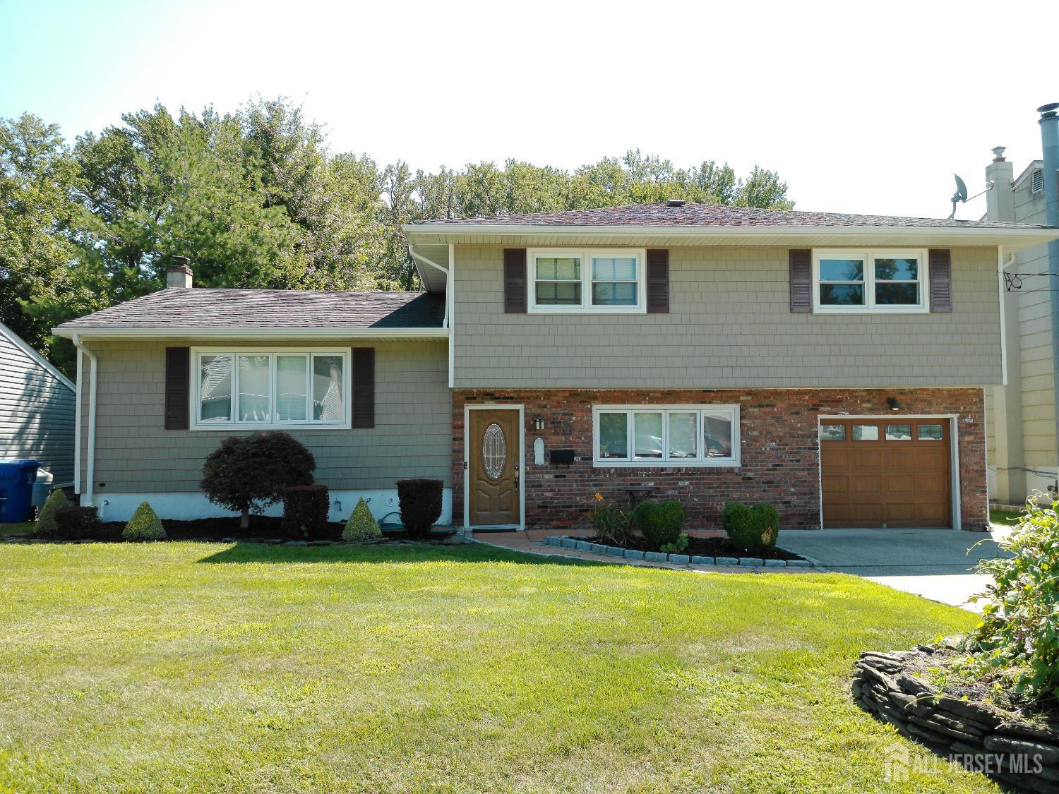 16 New Dover Avenue Colonia NJ 07067