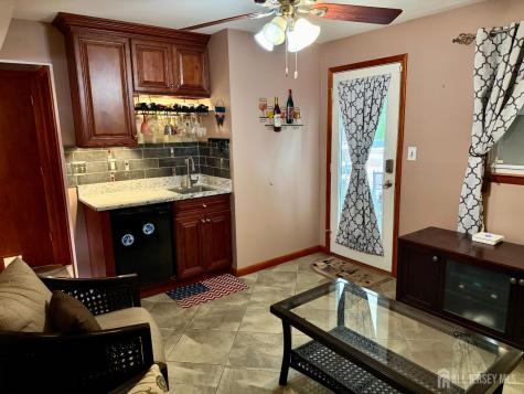 16 New Dover Avenue Colonia NJ 07067