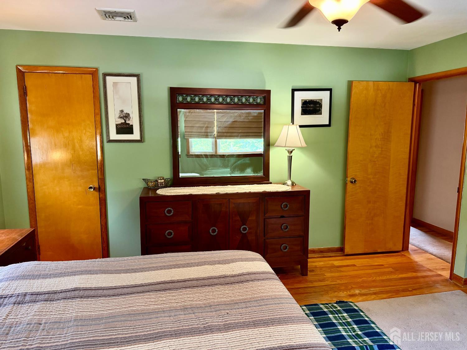 16 New Dover Avenue Colonia NJ 07067