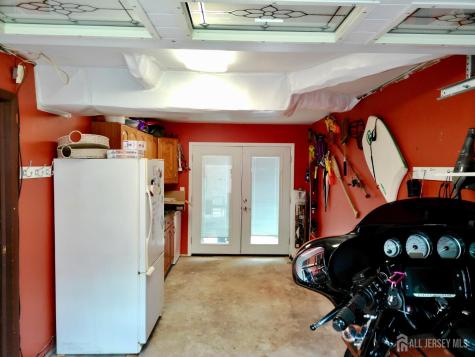 16 New Dover Avenue Colonia NJ 07067