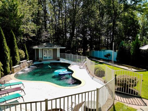 16 New Dover Avenue Colonia NJ 07067