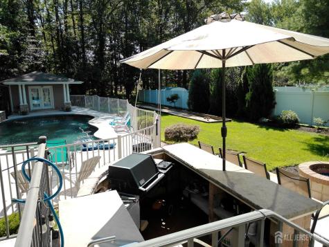 16 New Dover Avenue Colonia NJ 07067