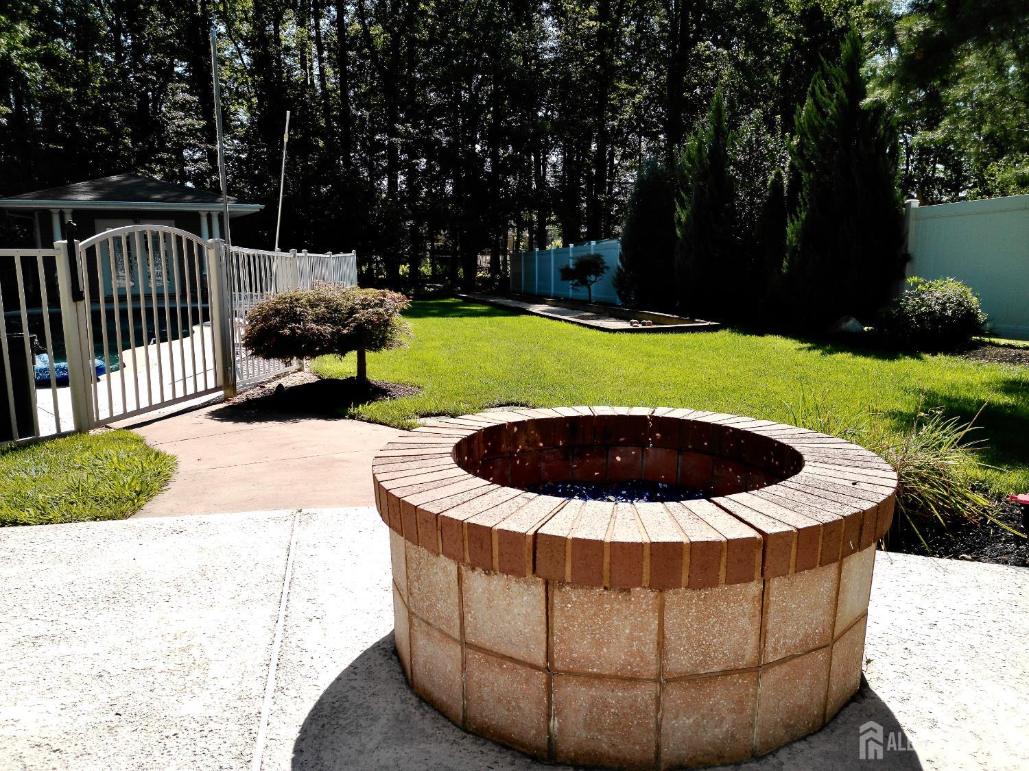 16 New Dover Avenue Colonia NJ 07067