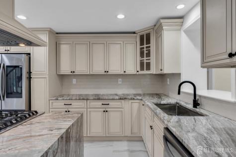 537 S Atlantic Avenue Aberdeen NJ 07747