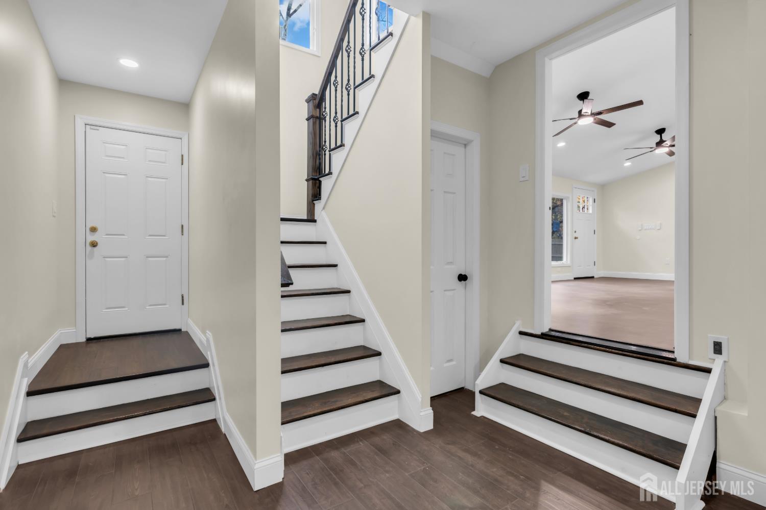 537 S Atlantic Avenue Aberdeen NJ 07747