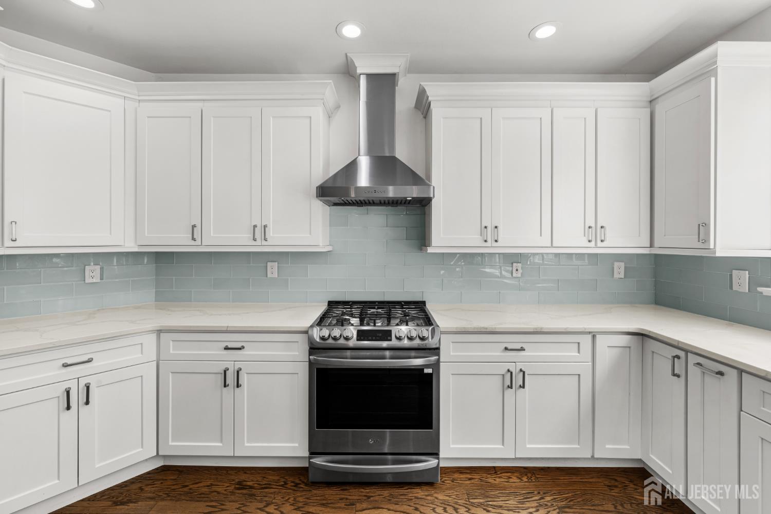 55 Lambiance Court Highland Park NJ 08904