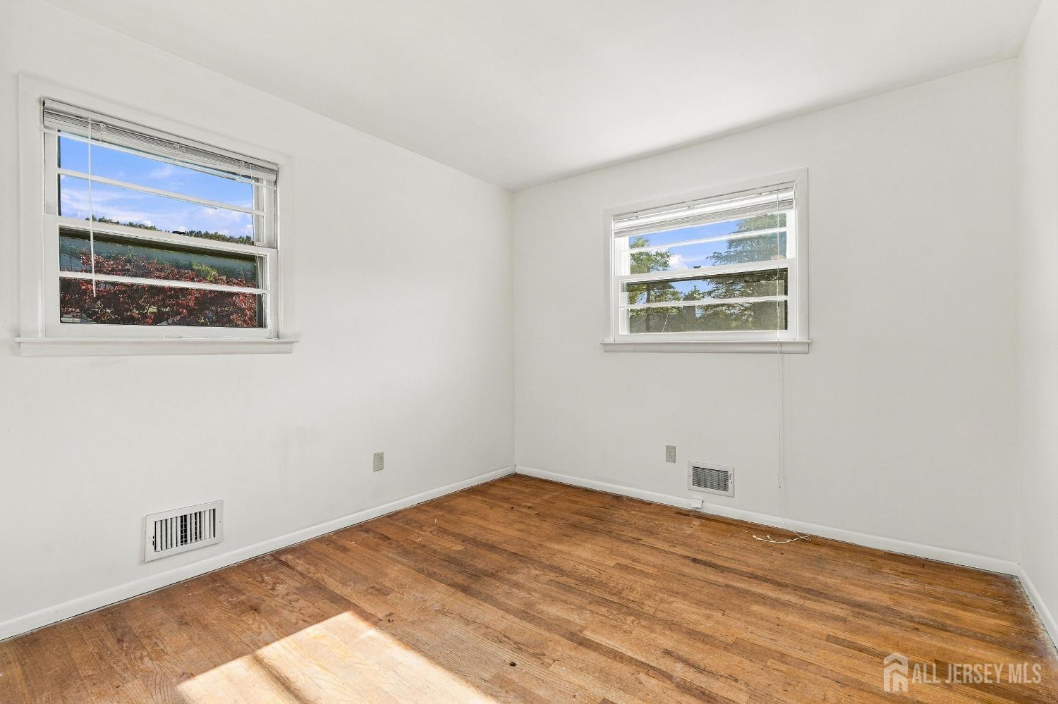 75 Tammy Place Iselin NJ 08830