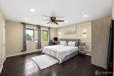 45 Ditmars Circle Hillsborough NJ 08844