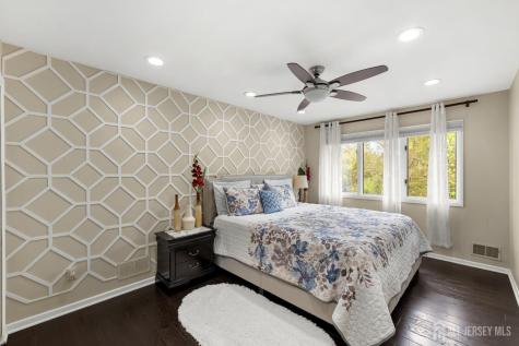 45 Ditmars Circle Hillsborough NJ 08844