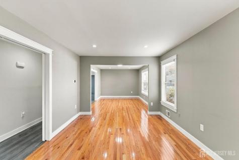 67 Victoria Way Sewaren NJ 07077
