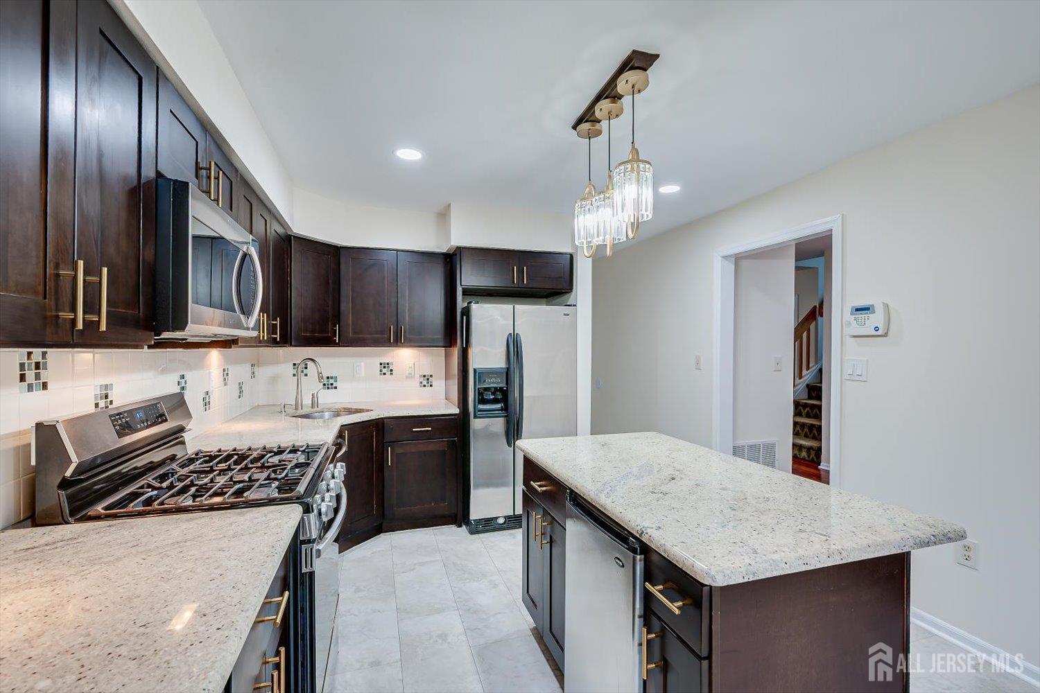 15 Allison Court South Brunswick NJ 08852