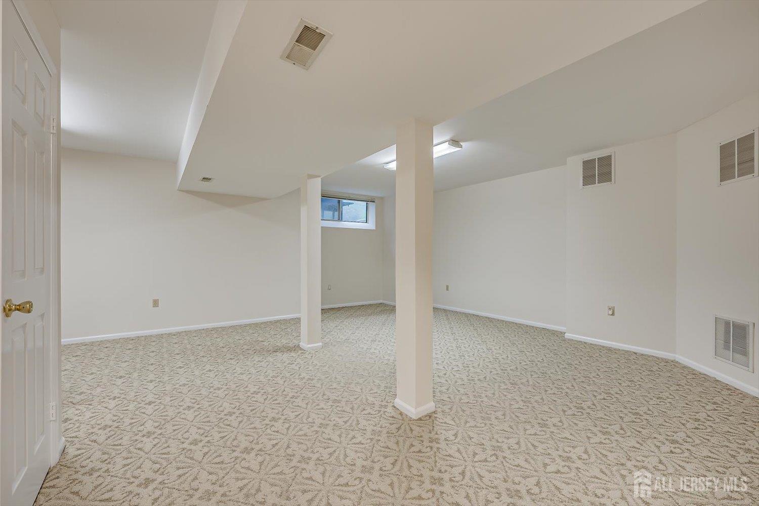 15 Allison Court South Brunswick NJ 08852