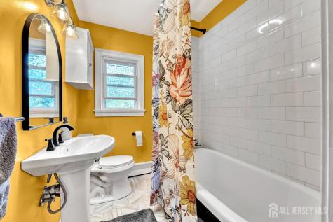 254 Friendship Road South Brunswick NJ 08512