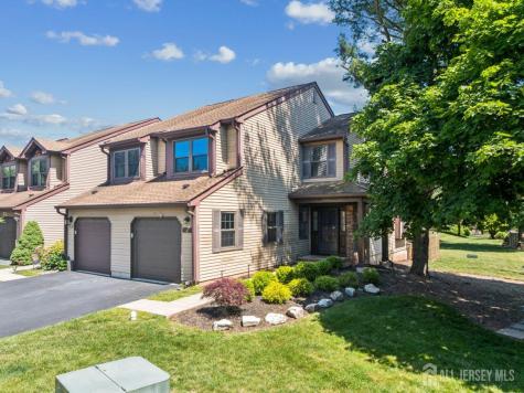 82 Bayberry Drive Franklin Twsp NJ 08873