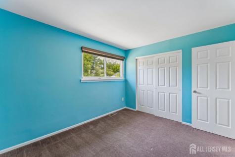 82 Bayberry Drive Franklin Twsp NJ 08873