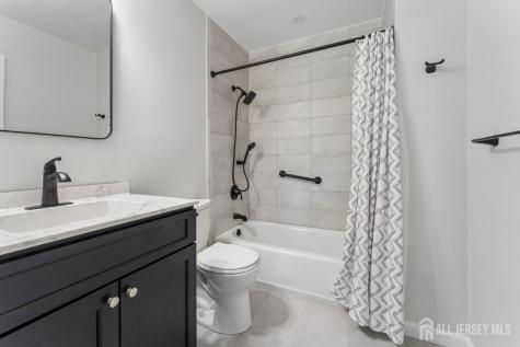 82 Bayberry Drive Franklin Twsp NJ 08873