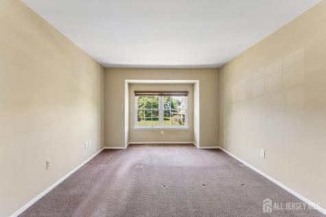 82 Bayberry Drive Franklin Twsp NJ 08873