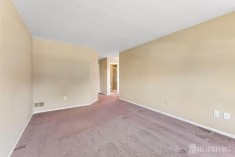 82 Bayberry Drive Franklin Twsp NJ 08873