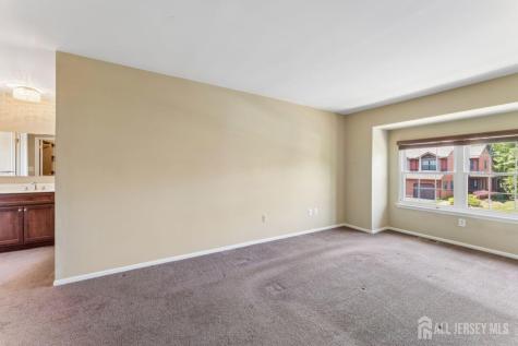 82 Bayberry Drive Franklin Twsp NJ 08873