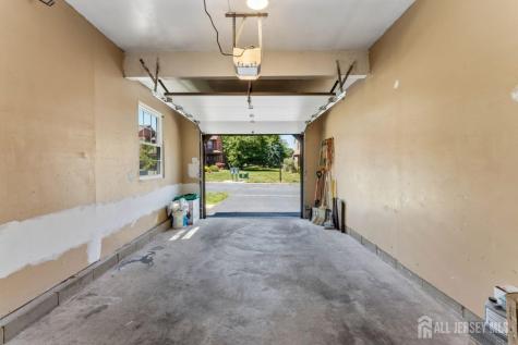 82 Bayberry Drive Franklin Twsp NJ 08873