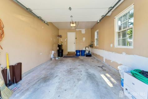 82 Bayberry Drive Franklin Twsp NJ 08873