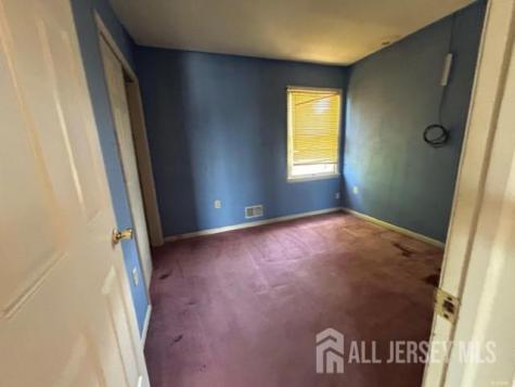 59 E New Street Sewaren NJ 07077