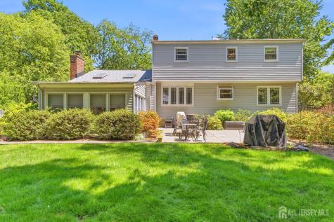 7 Dellview Drive Edison NJ 08820