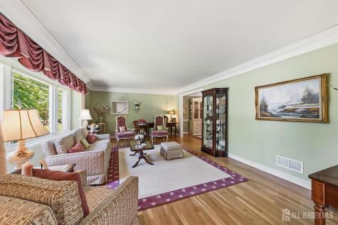 7 Dellview Drive Edison NJ 08820