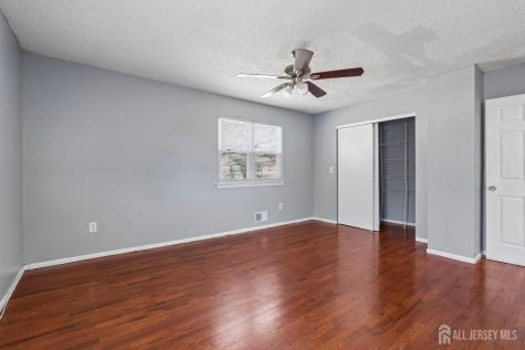 577 Berlant Avenue Roselle NJ 07203