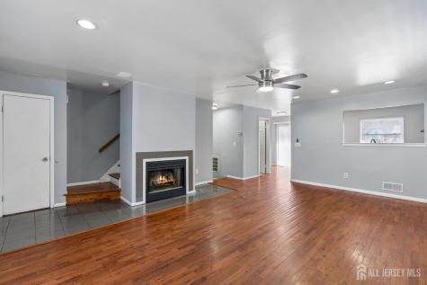 577 Berlant Avenue Roselle NJ 07203