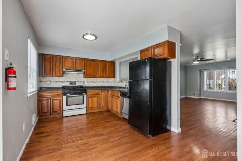 577 Berlant Avenue Roselle NJ 07203