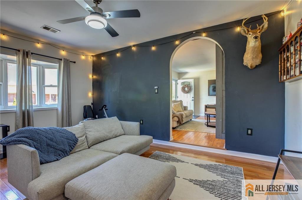 10 Norwood Avenue Monroe NJ 08831