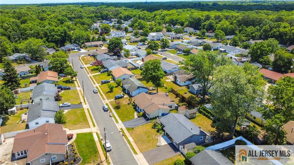 10 Norwood Avenue Monroe NJ 08831