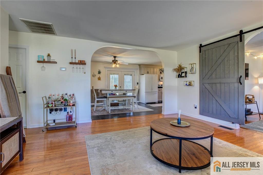 10 Norwood Avenue Monroe NJ 08831