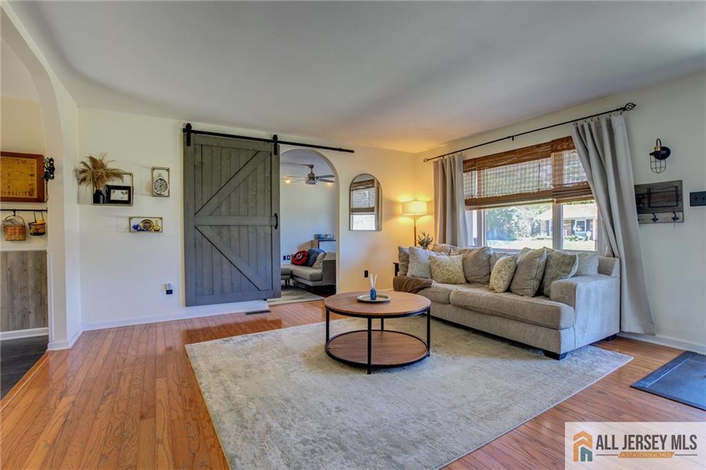 10 Norwood Avenue Monroe NJ 08831