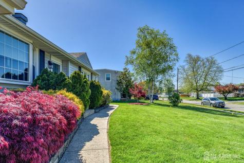 1391 Mohawk Road North Brunswick NJ 08902