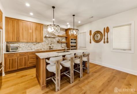 6709 Atlantic Avenue Ventnor NJ 08406