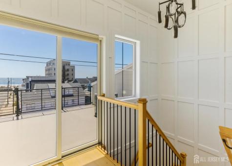 6709 Atlantic Avenue Ventnor NJ 08406
