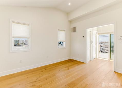 6709 Atlantic Avenue Ventnor NJ 08406