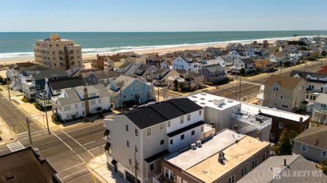 6709 Atlantic Avenue Ventnor NJ 08406