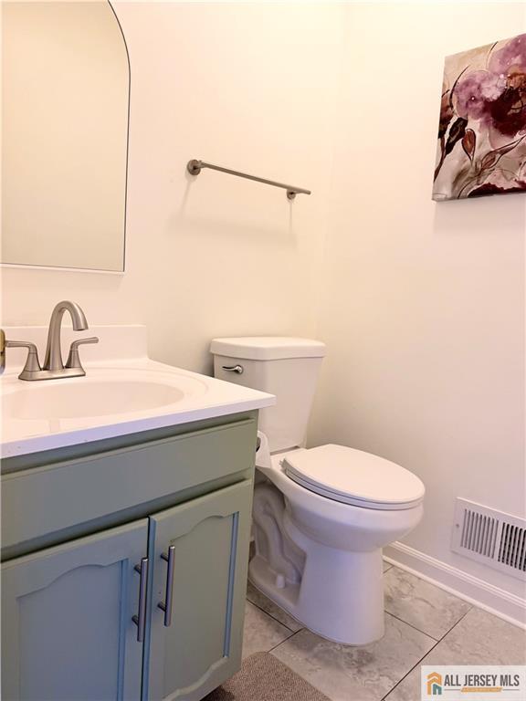 86 Wilton Avenue NE Middlesex NJ 08846